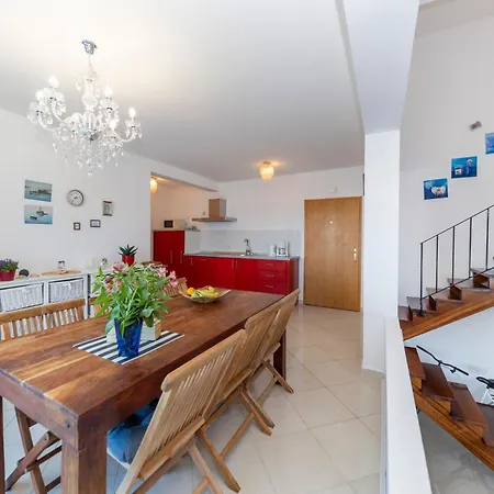 Penthouse By Belmont Realty Apartment Ugljan