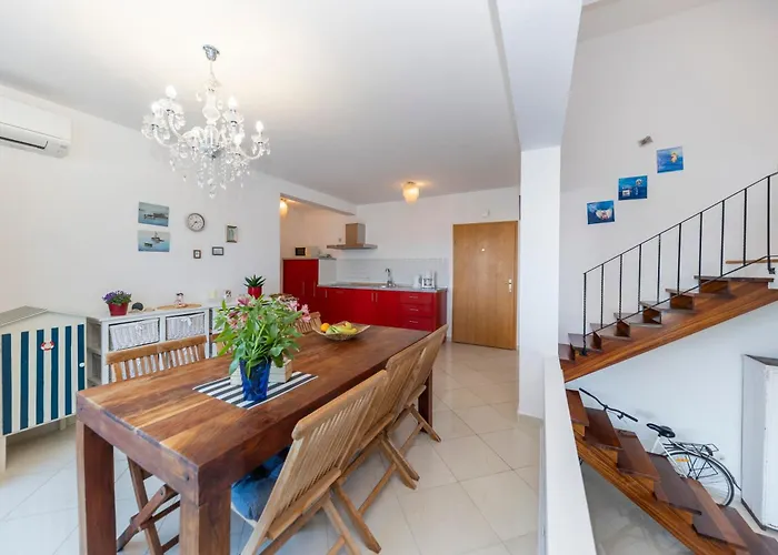 Penthouse By Belmont Realty Appartement Ugljan