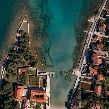 Apartamento Penthouse By Belmont Realty Ugljan