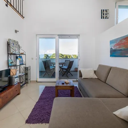 Apartamento Penthouse By Belmont Realty Ugljan