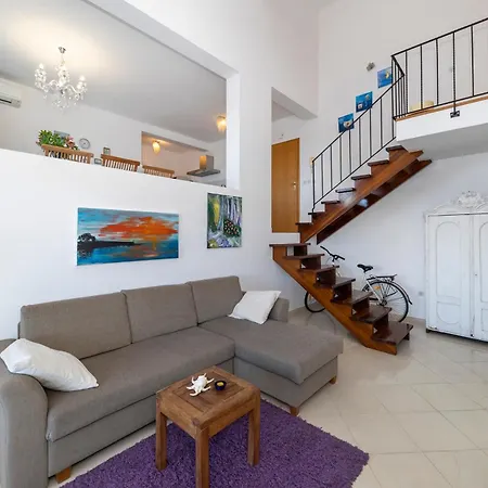 Penthouse By Belmont Realty Ugljan