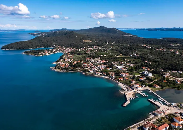 Penthouse By Belmont Realty Ugljan