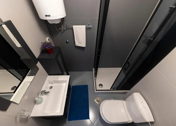 Penthouse By Belmont Realty