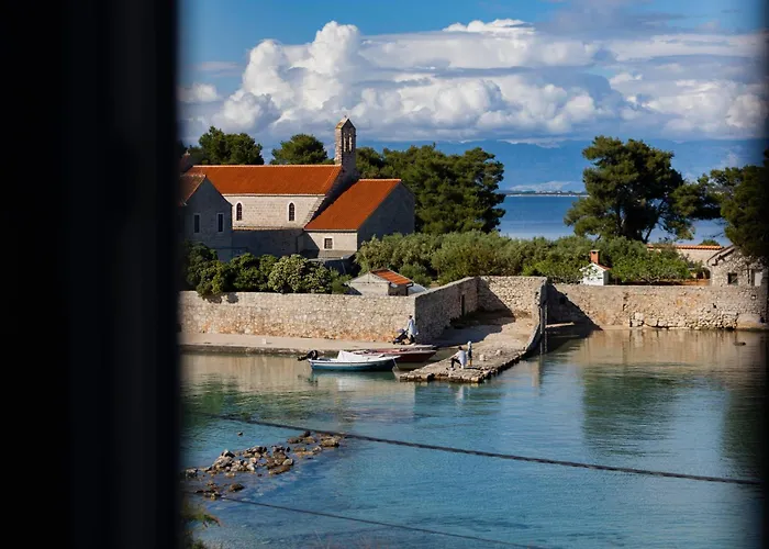 Penthouse By Belmont Realty * Ugljan